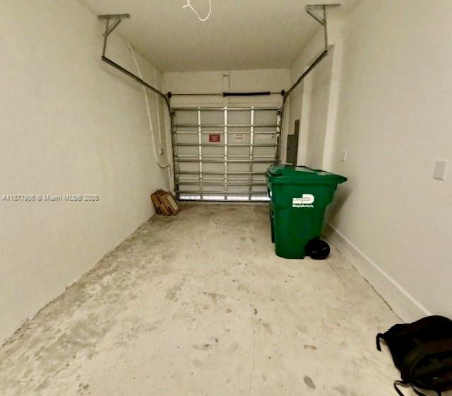 12517 NW 23rd Pl Miami, FL 33167