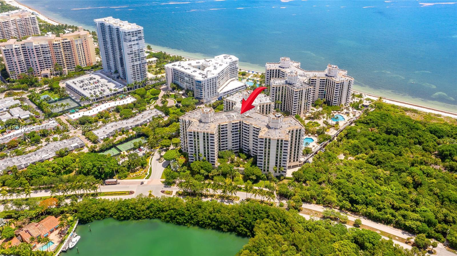 image Towers Of Key Biscayne36