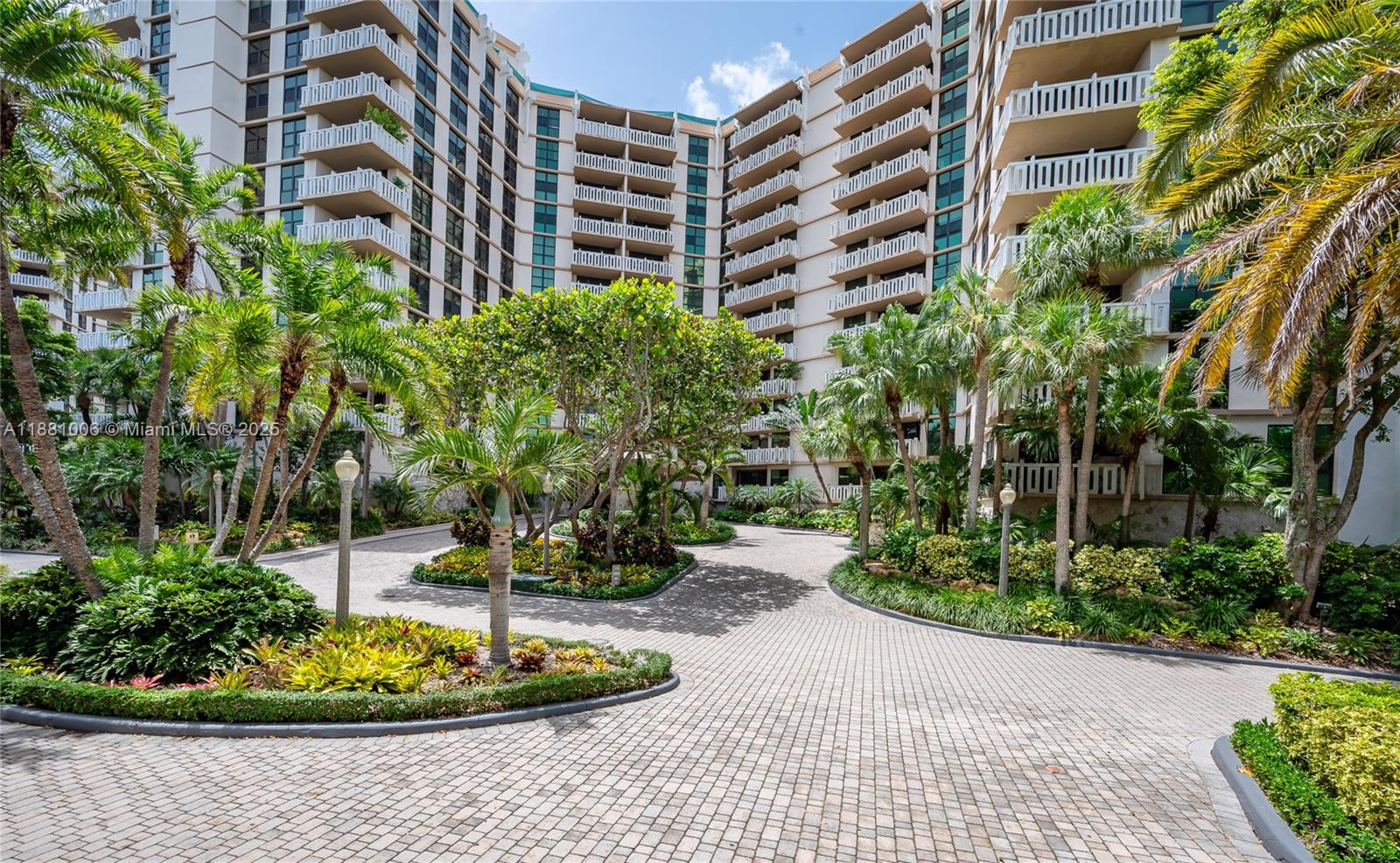 image Towers Of Key Biscayne43