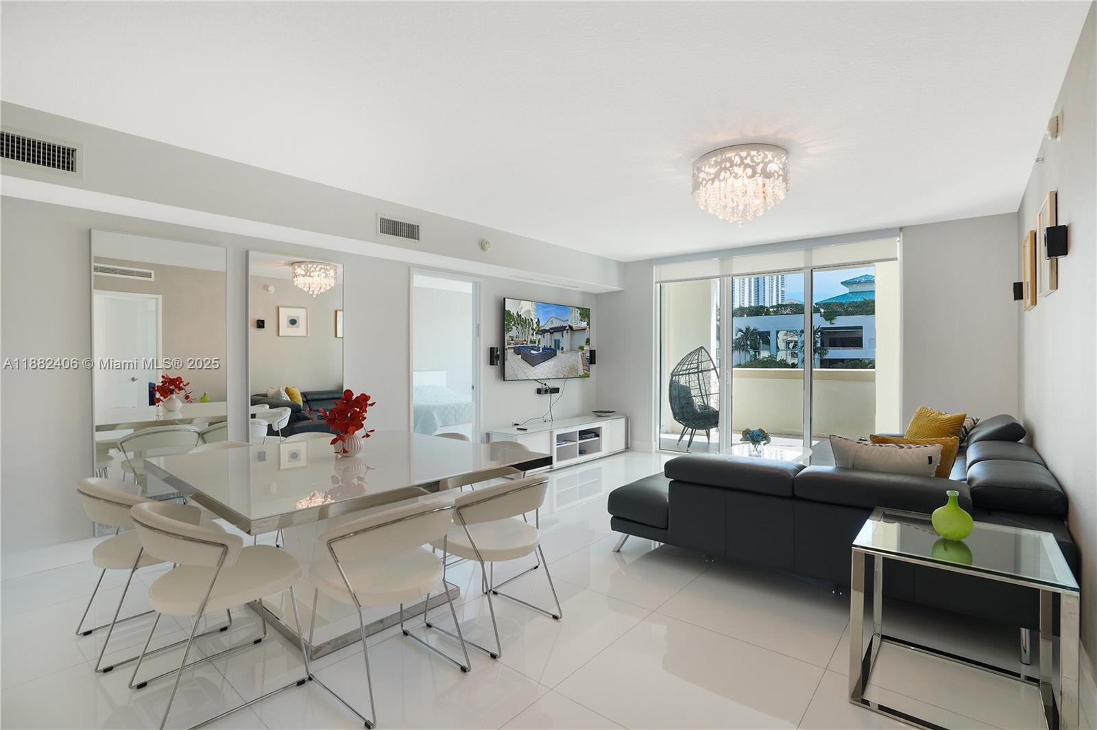 250 S Sunny Isles Blvd #TH-207