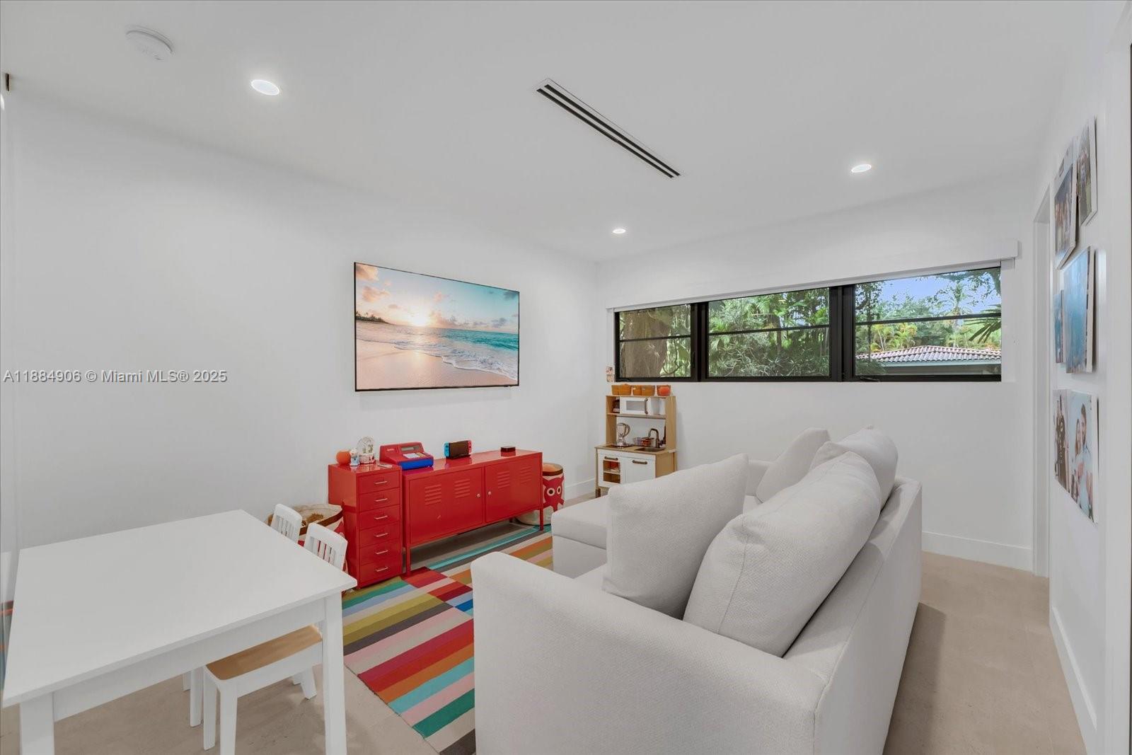 3111 Anderson Rd Coral Gables, FL 33134