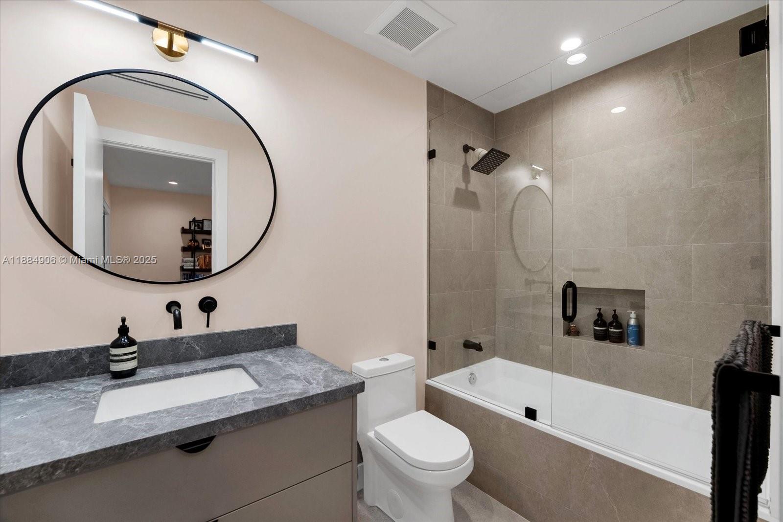 3111 Anderson Rd Coral Gables, FL 33134