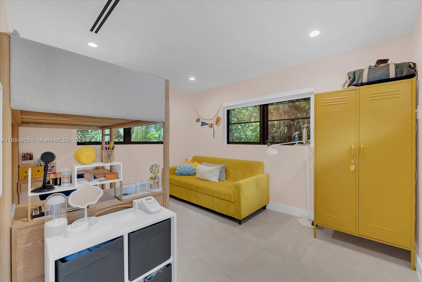 3111 Anderson Rd Coral Gables, FL 33134