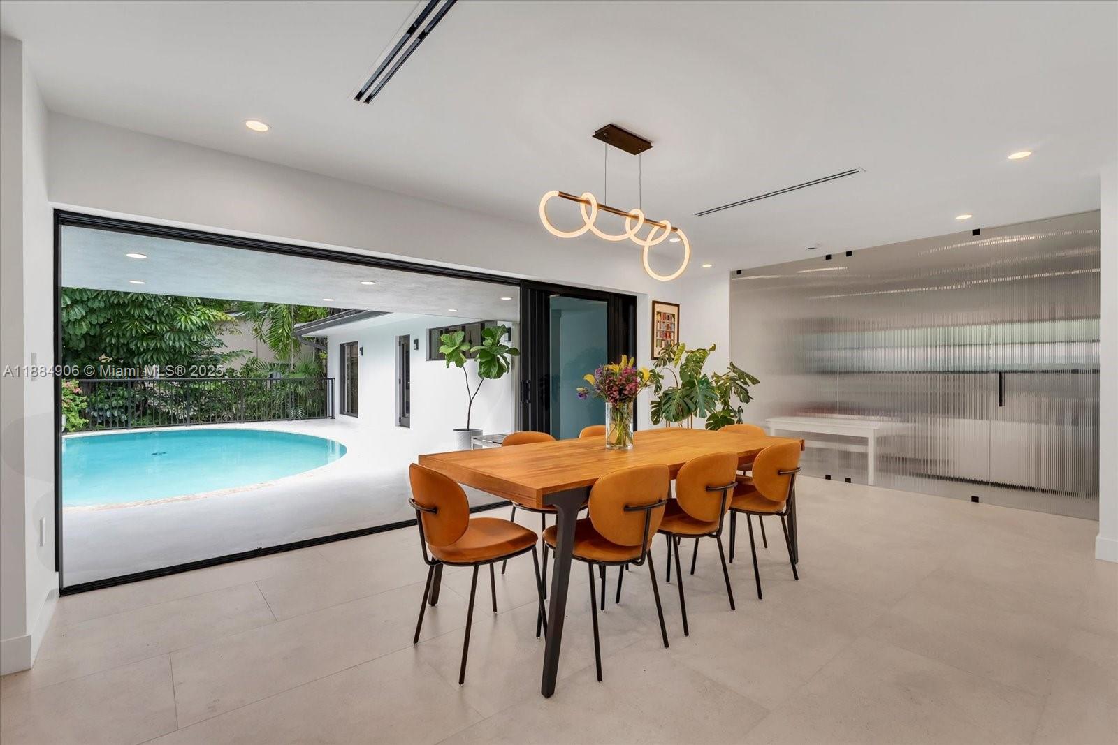 3111 Anderson Rd Coral Gables, FL 33134