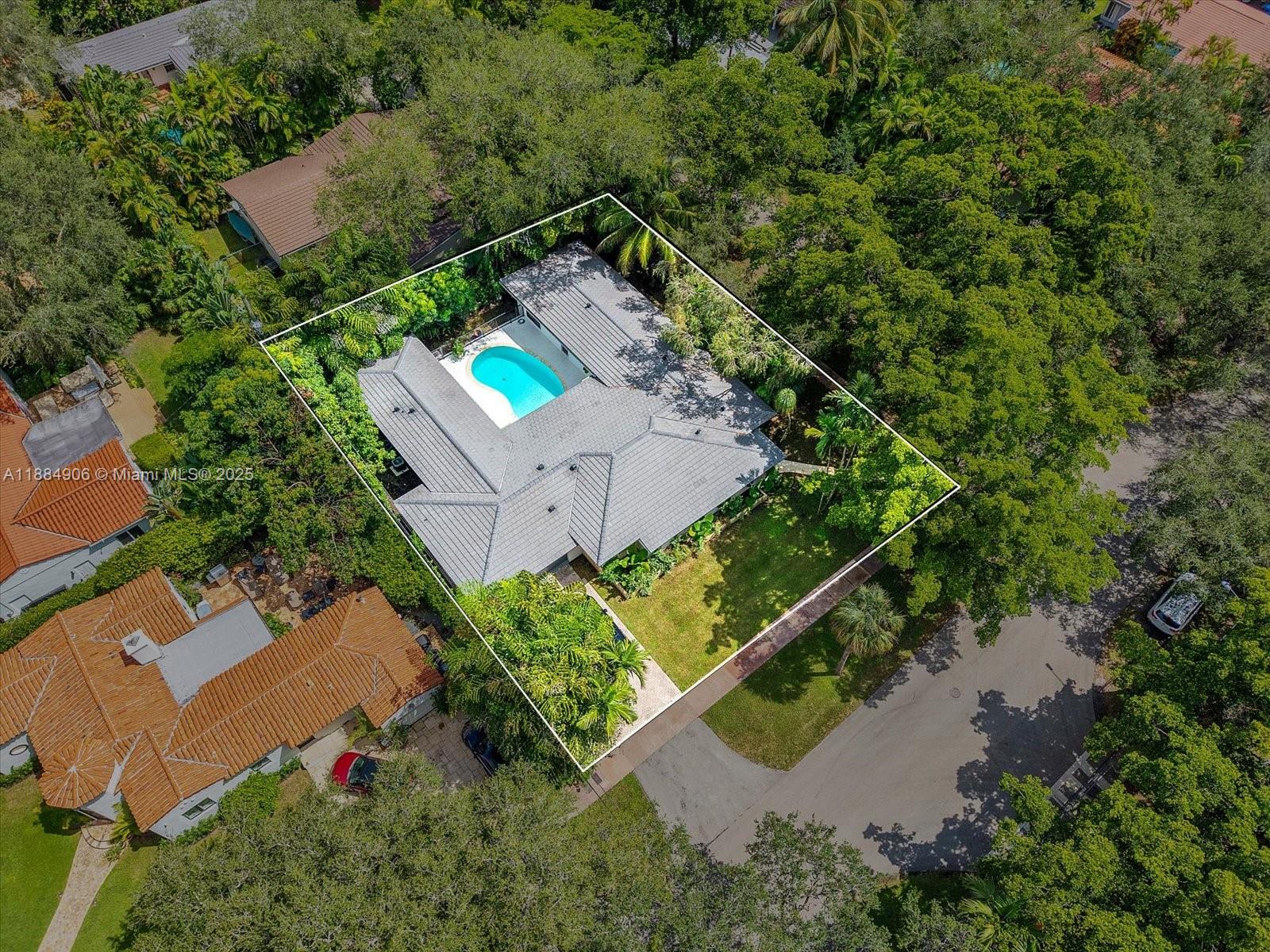 3111 Anderson Rd Coral Gables, FL 33134