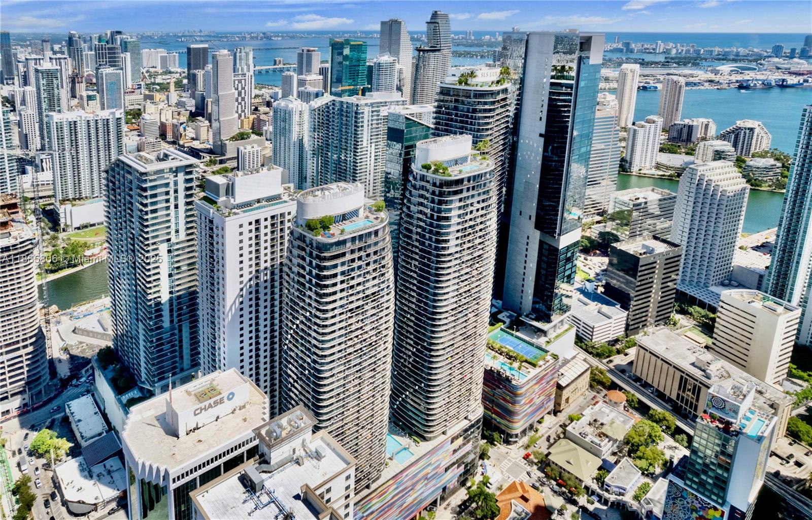 image Brickell Heights East15