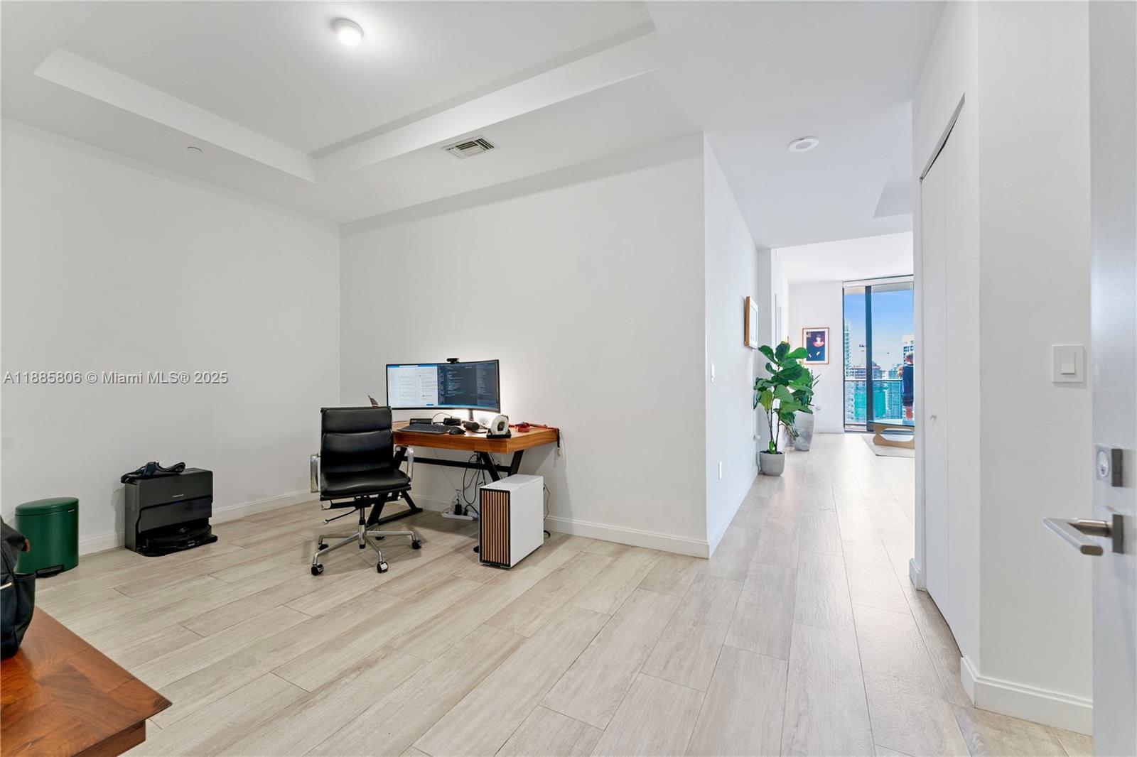 image Brickell Heights East4