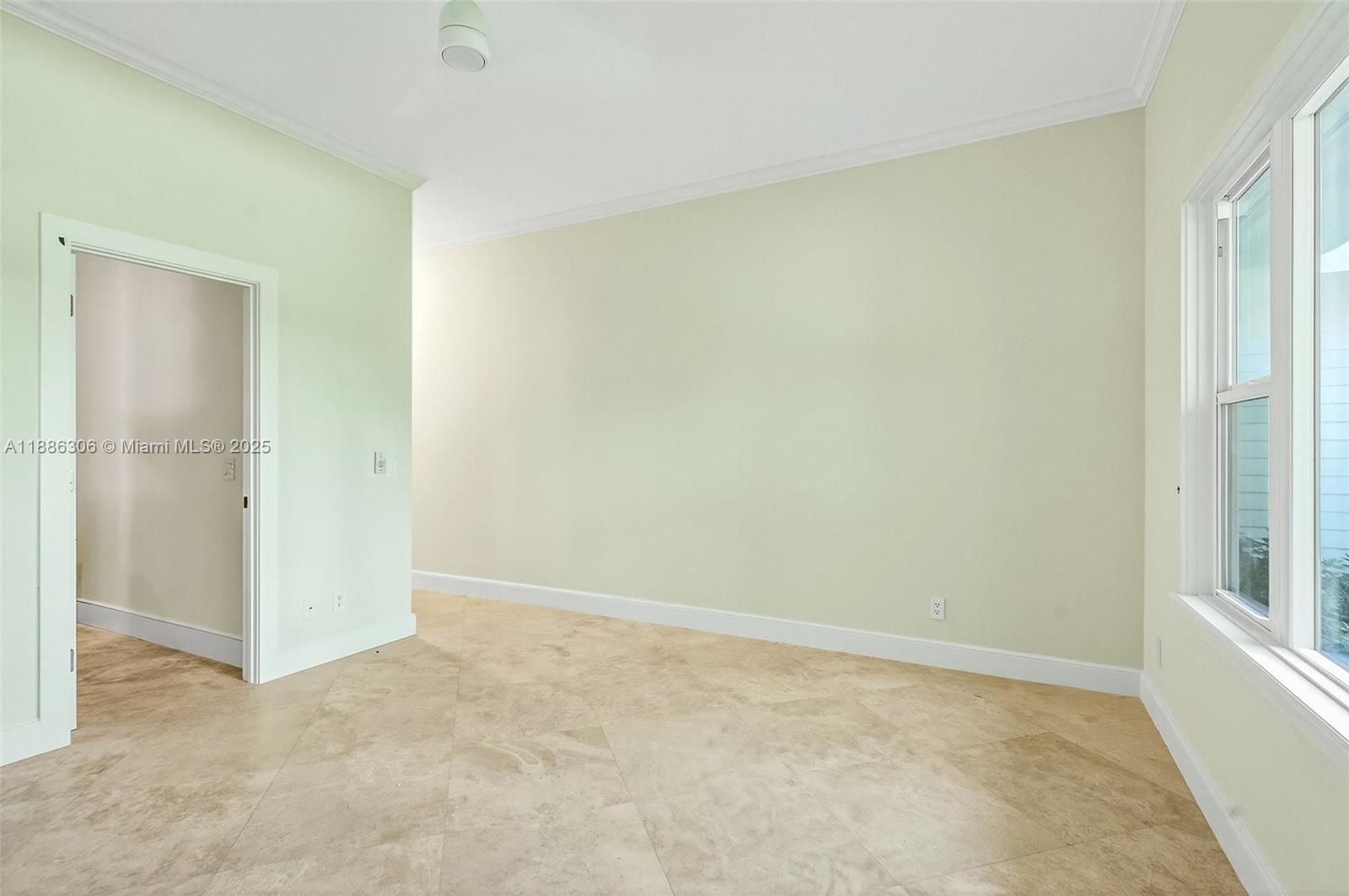 906 Holoma Dr Vero Beach, FL 32963