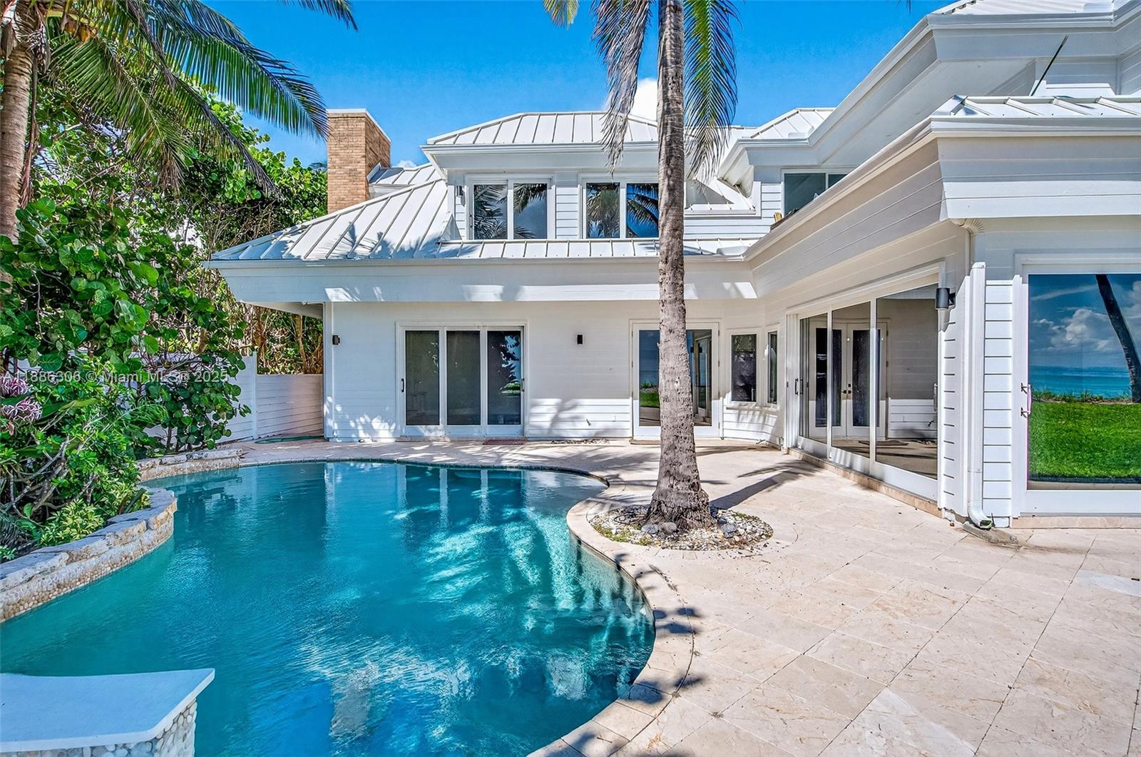 906 Holoma Dr Vero Beach, FL 32963