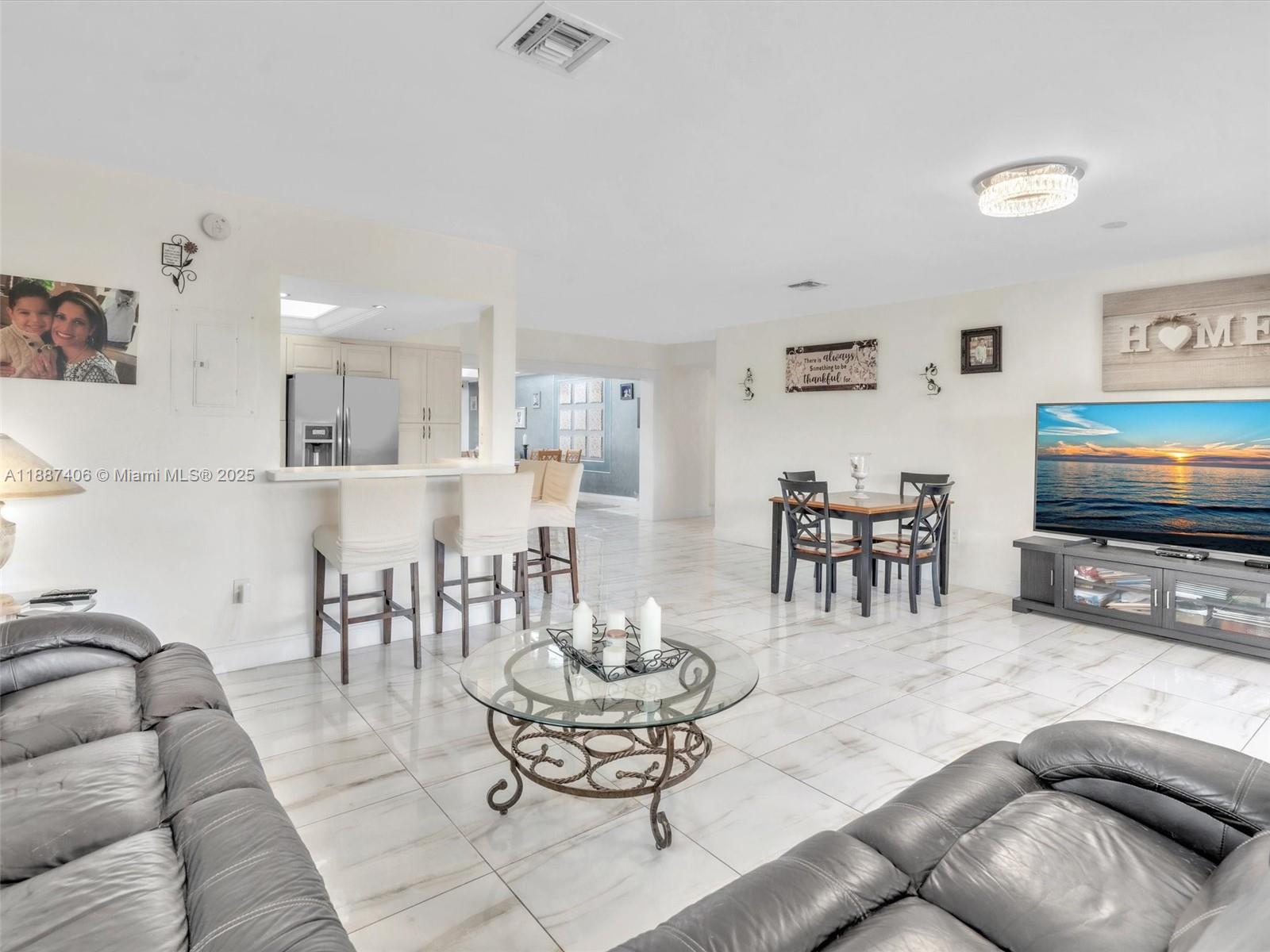 7504 Hispanola Ave North Bay Village, FL 33141