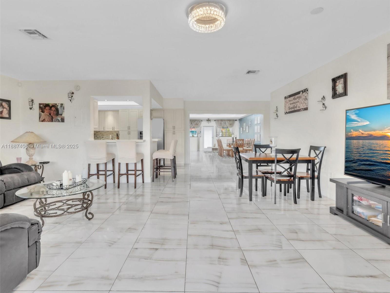 7504 Hispanola Ave North Bay Village, FL 33141