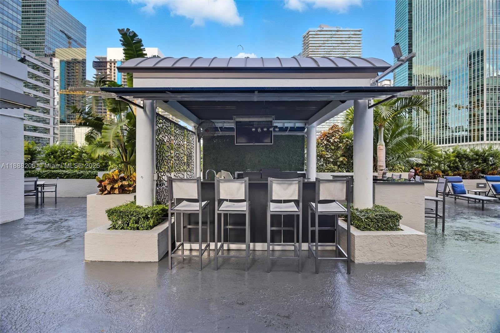 image Fortune House Condo18