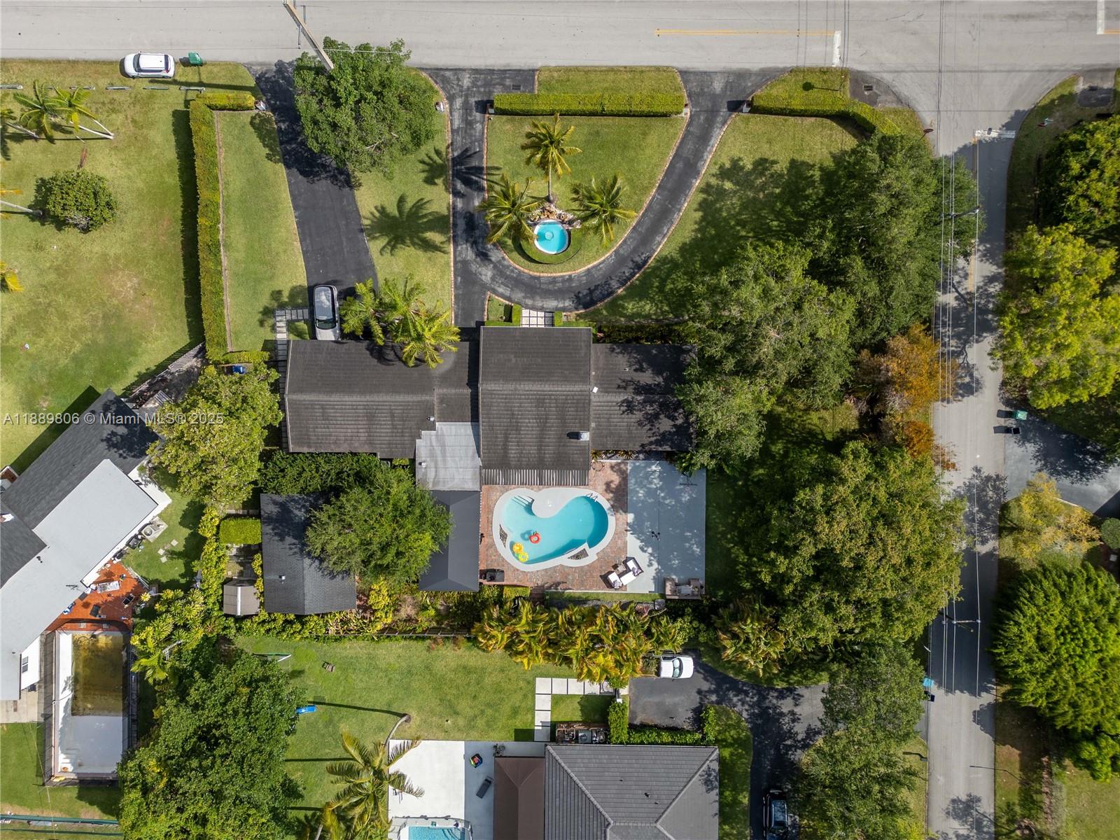 8500 SW 70th St Miami, FL 33143