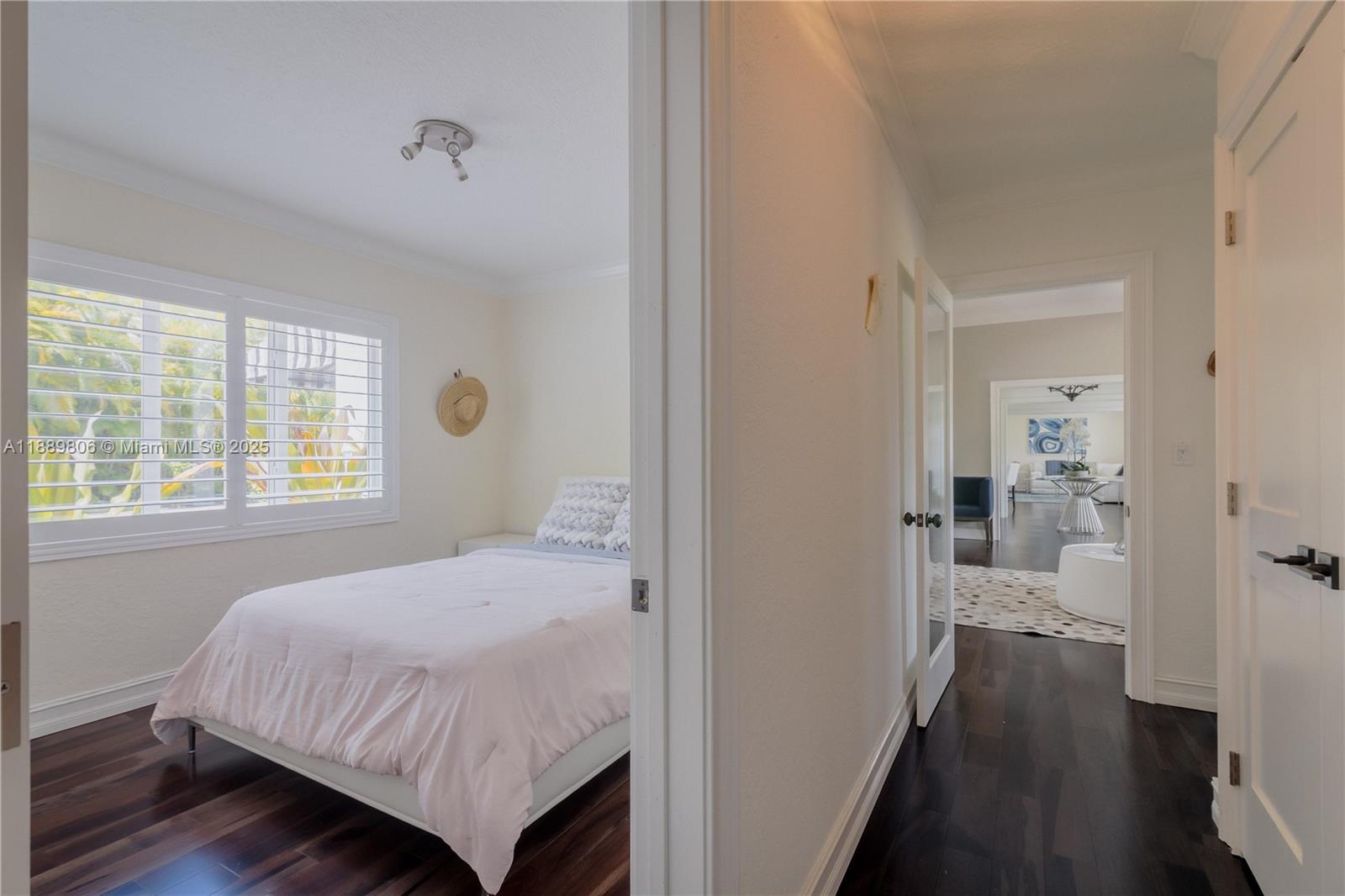 8500 SW 70th St Miami, FL 33143