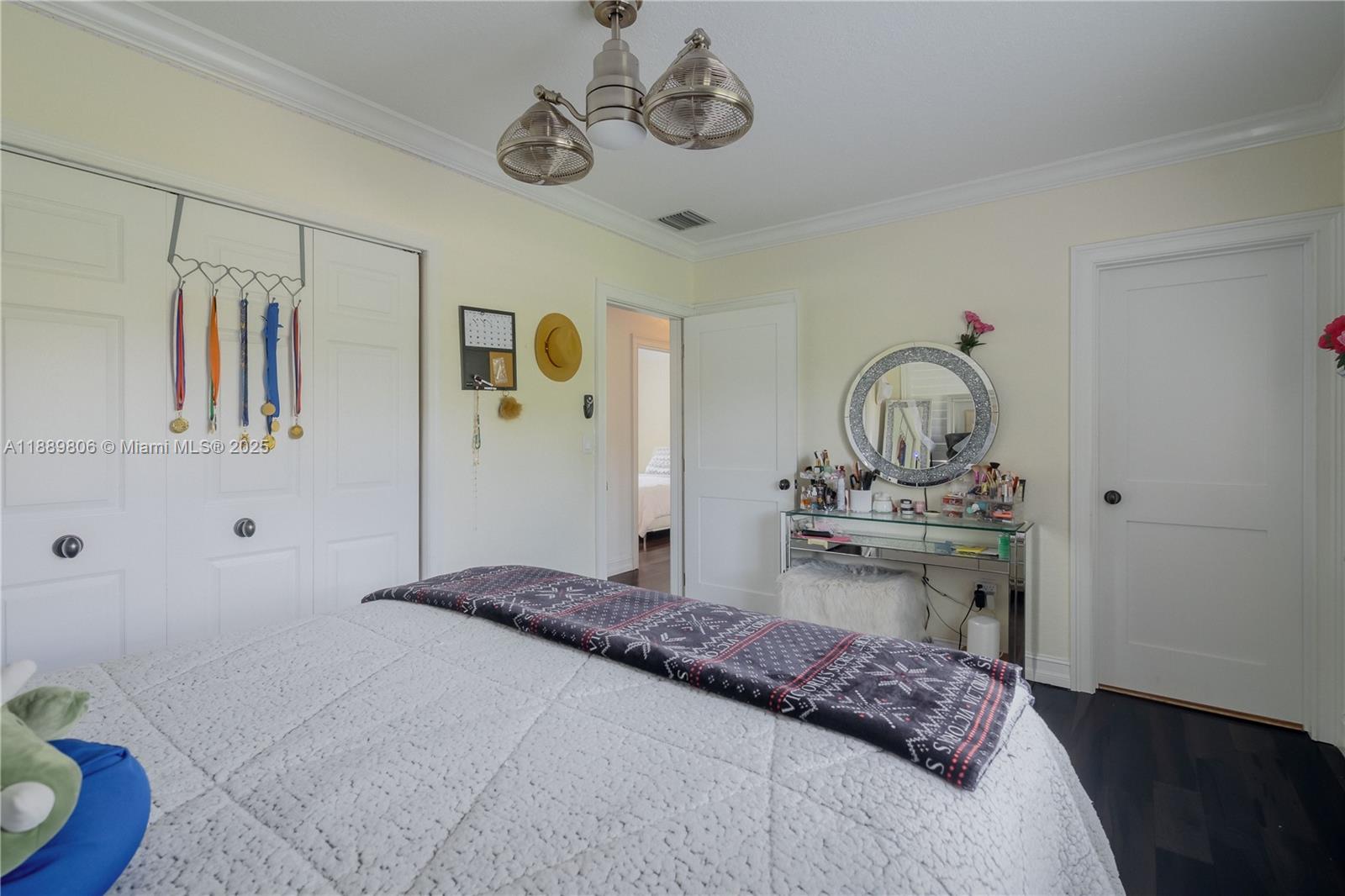 8500 SW 70th St Miami, FL 33143