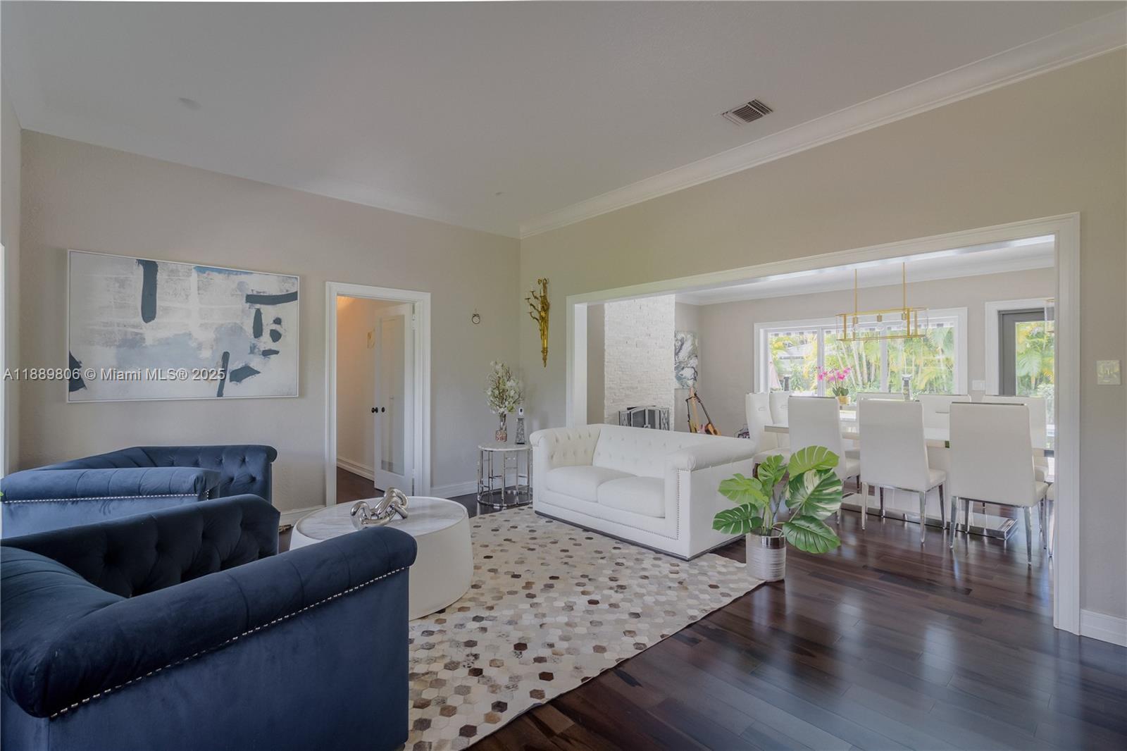 8500 SW 70th St Miami, FL 33143