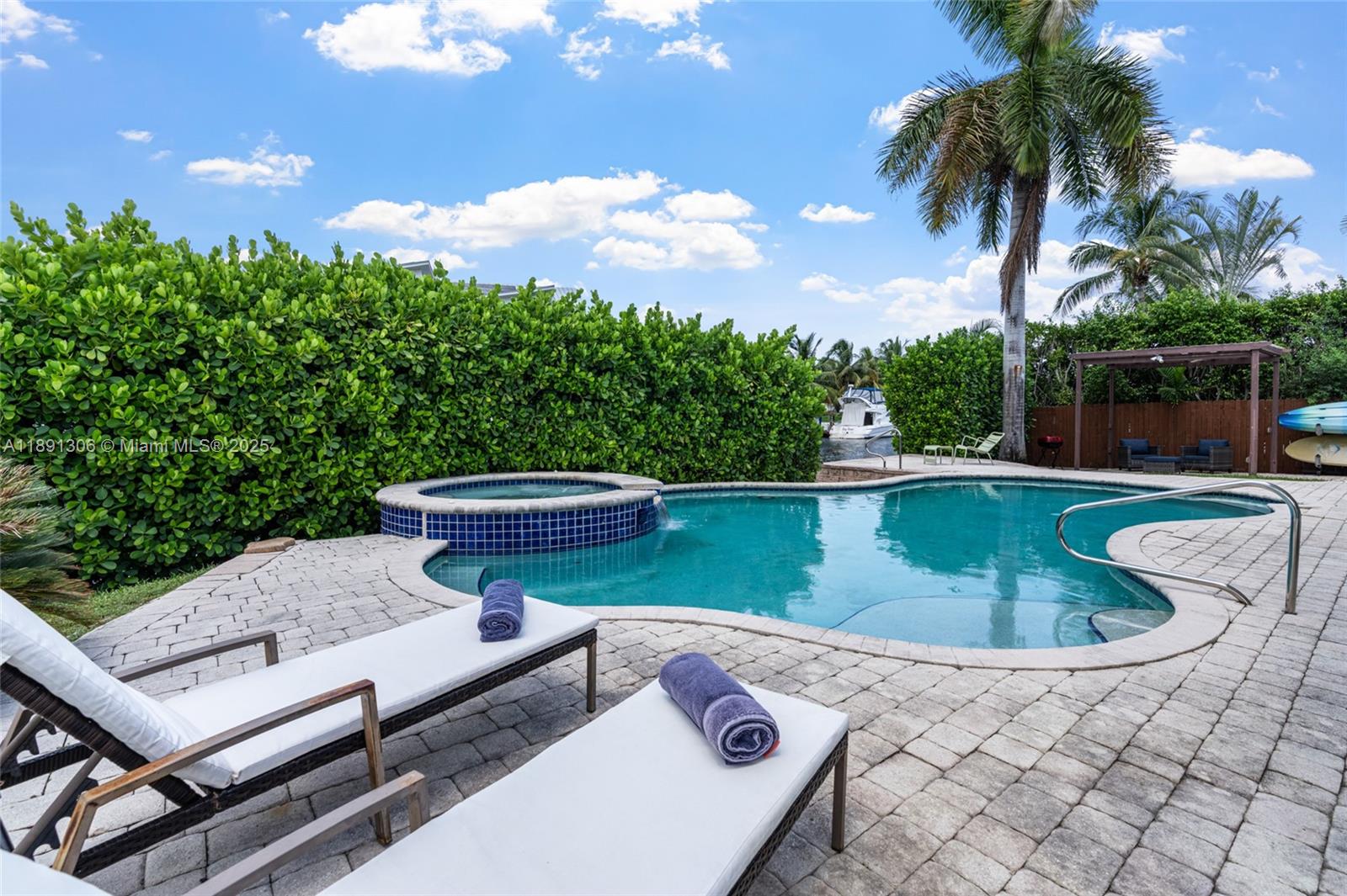 2115 Keystone Blvd North Miami, FL 33181