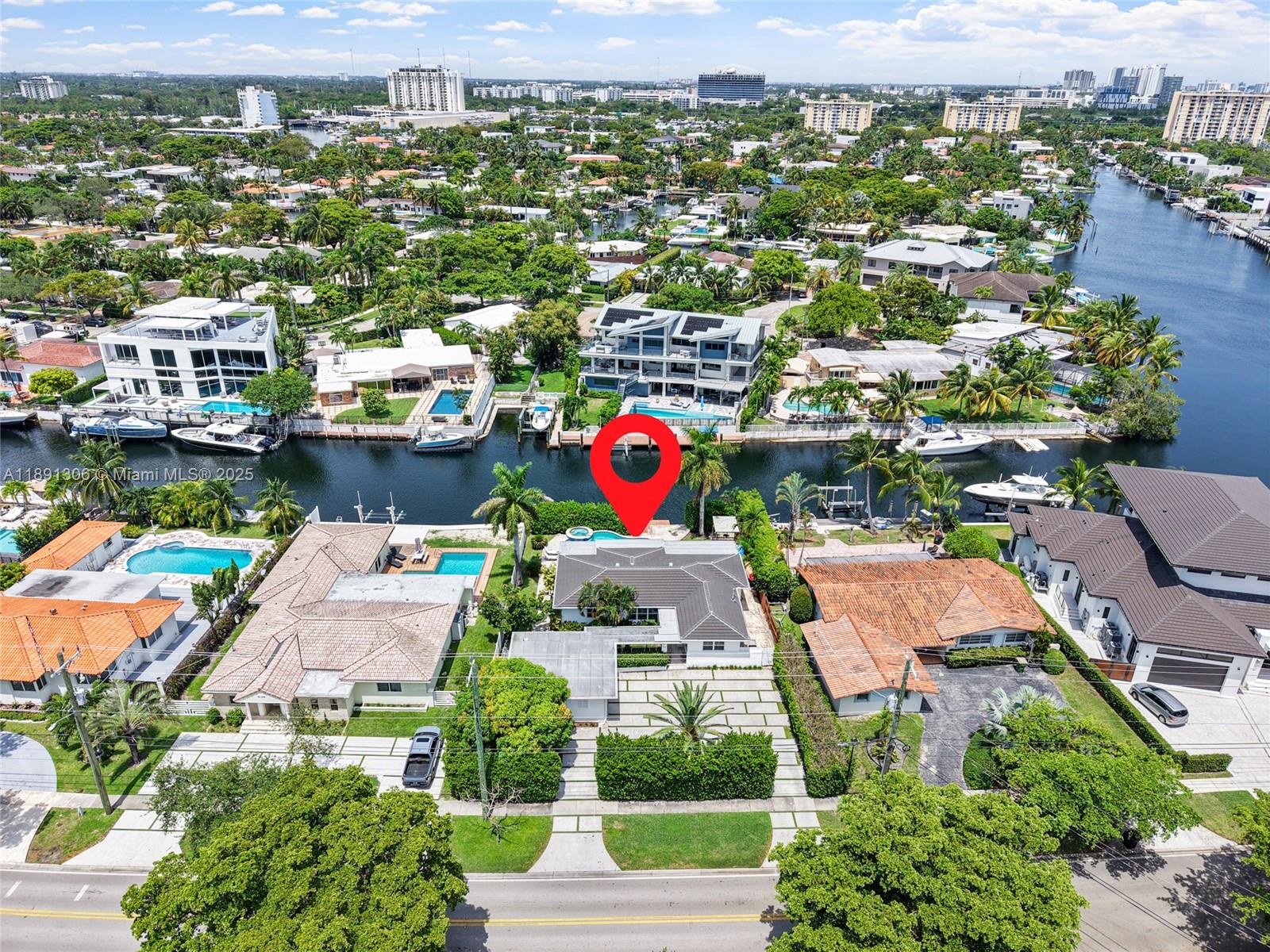 2115 Keystone Blvd North Miami, FL 33181