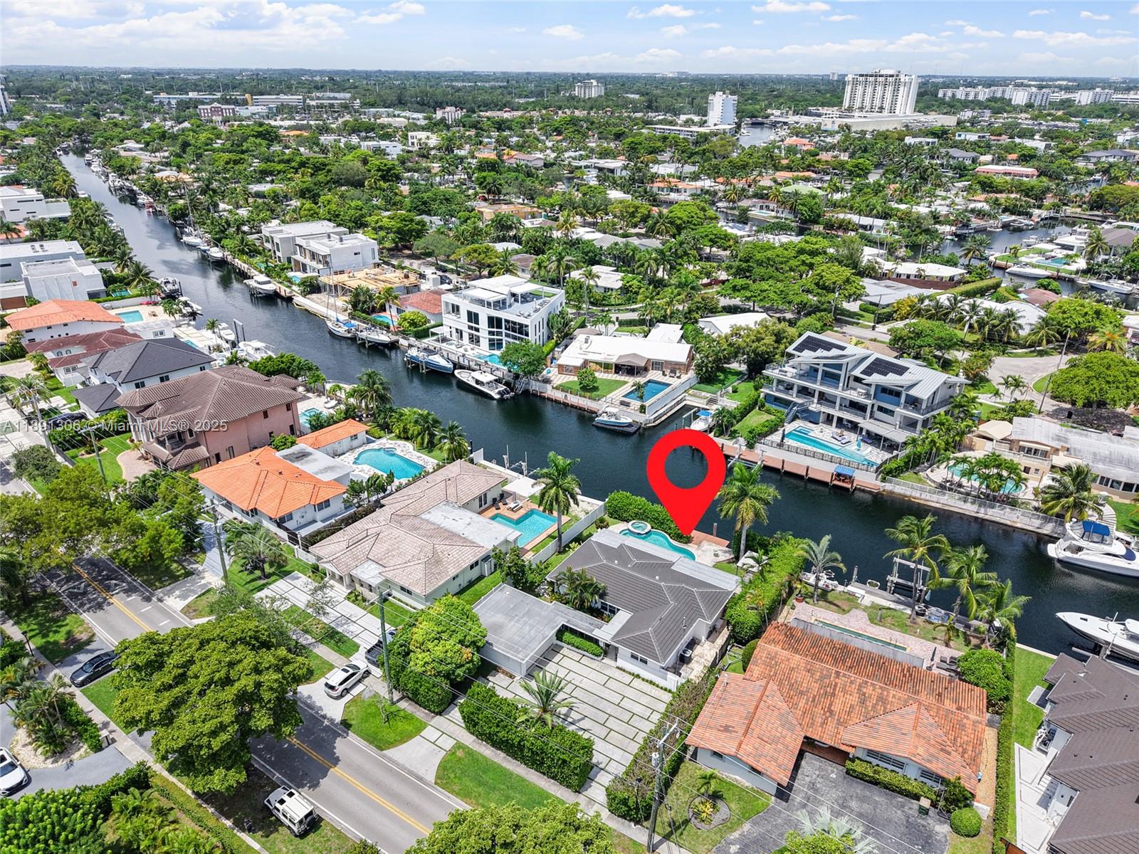 2115 Keystone Blvd North Miami, FL 33181