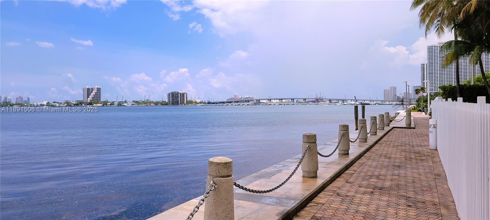 image Cite On The Bay86