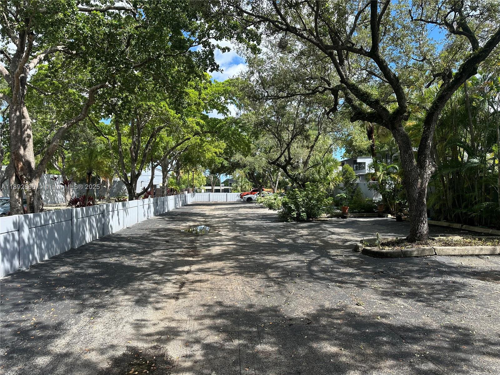 6408 Windmill Gate Rd