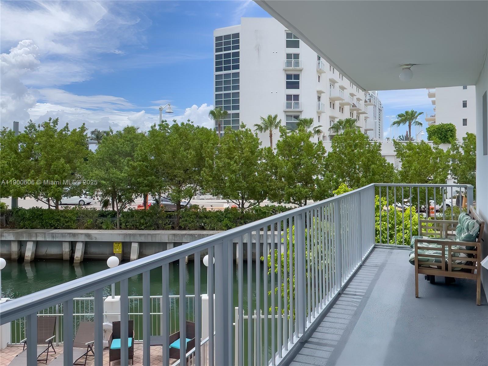 1674 Bay Rd #201