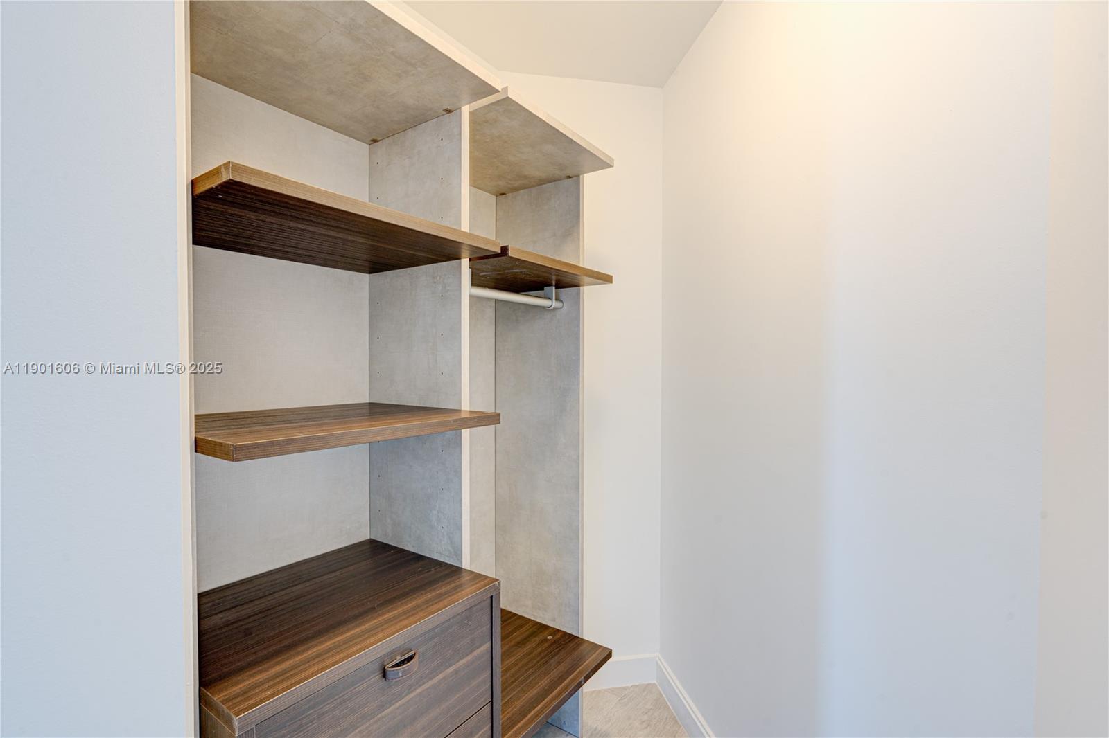 image Brickell Heights16