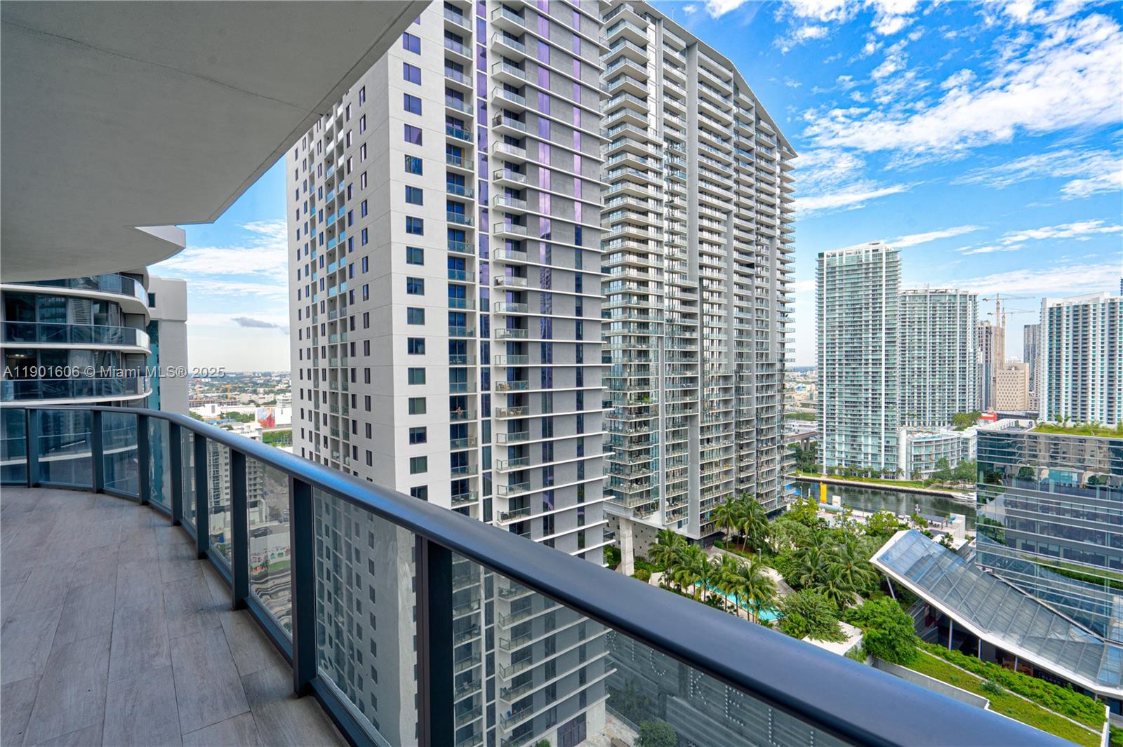 image Brickell Heights19
