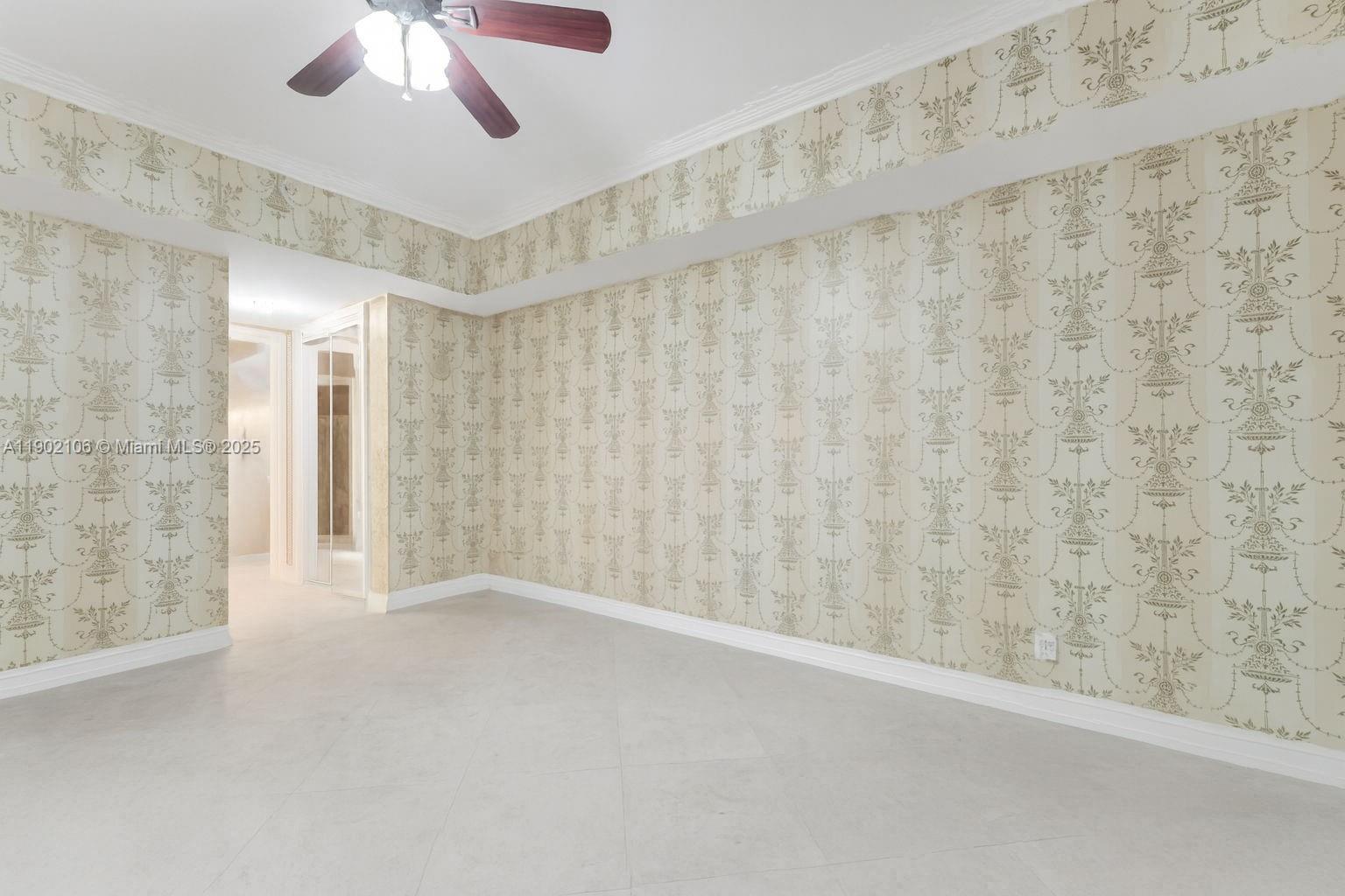 image Trump Palace11