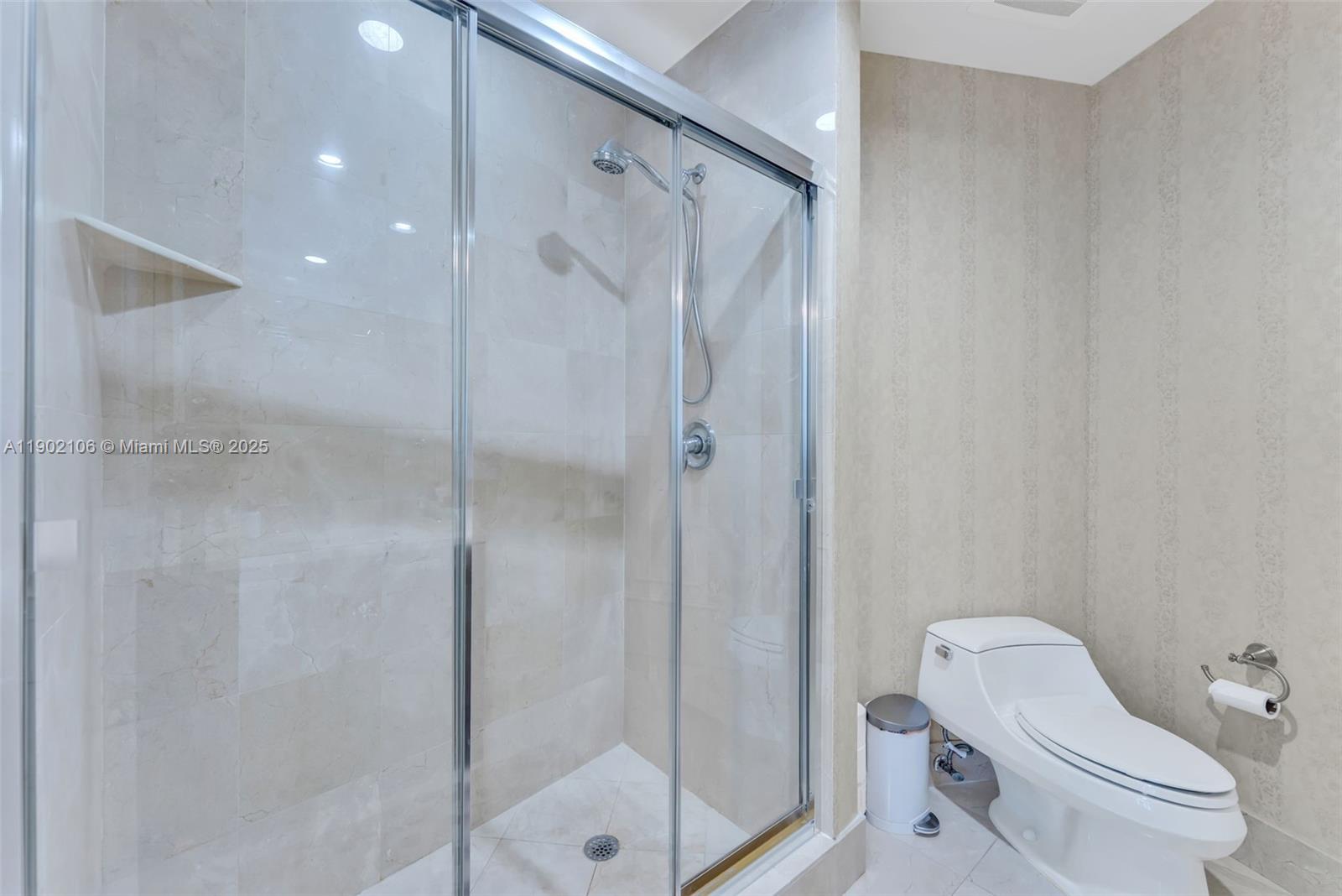 image Trump Palace15