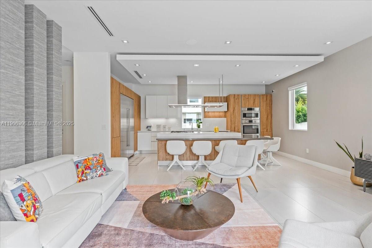 Undisclosed Address Doral, FL 33178