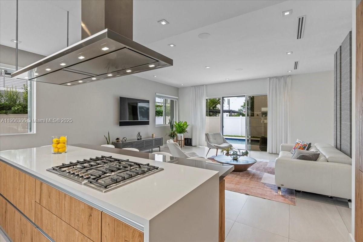 Undisclosed Address Doral, FL 33178