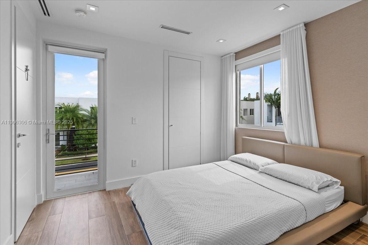 Undisclosed Address Doral, FL 33178