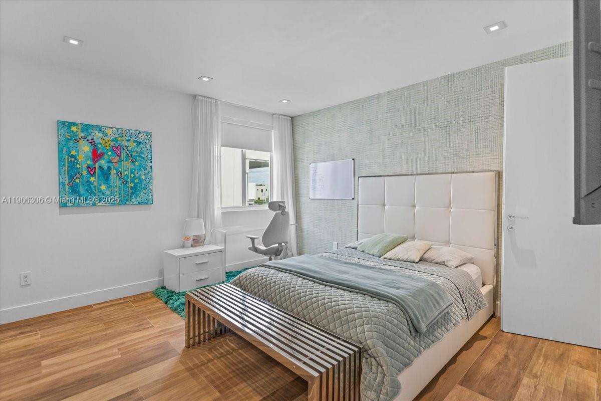 Undisclosed Address Doral, FL 33178