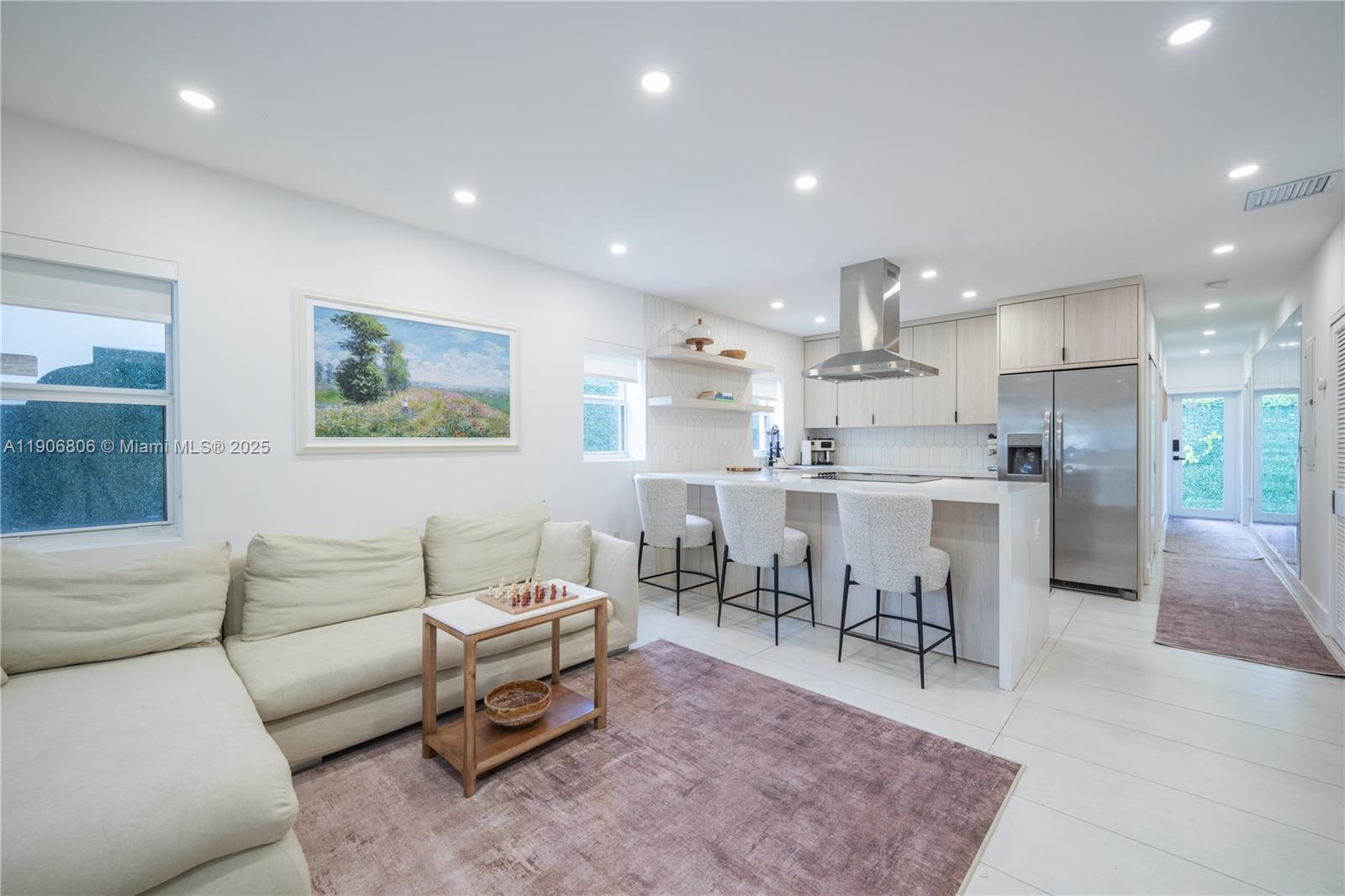 545 NW 47th St Miami, FL 33127