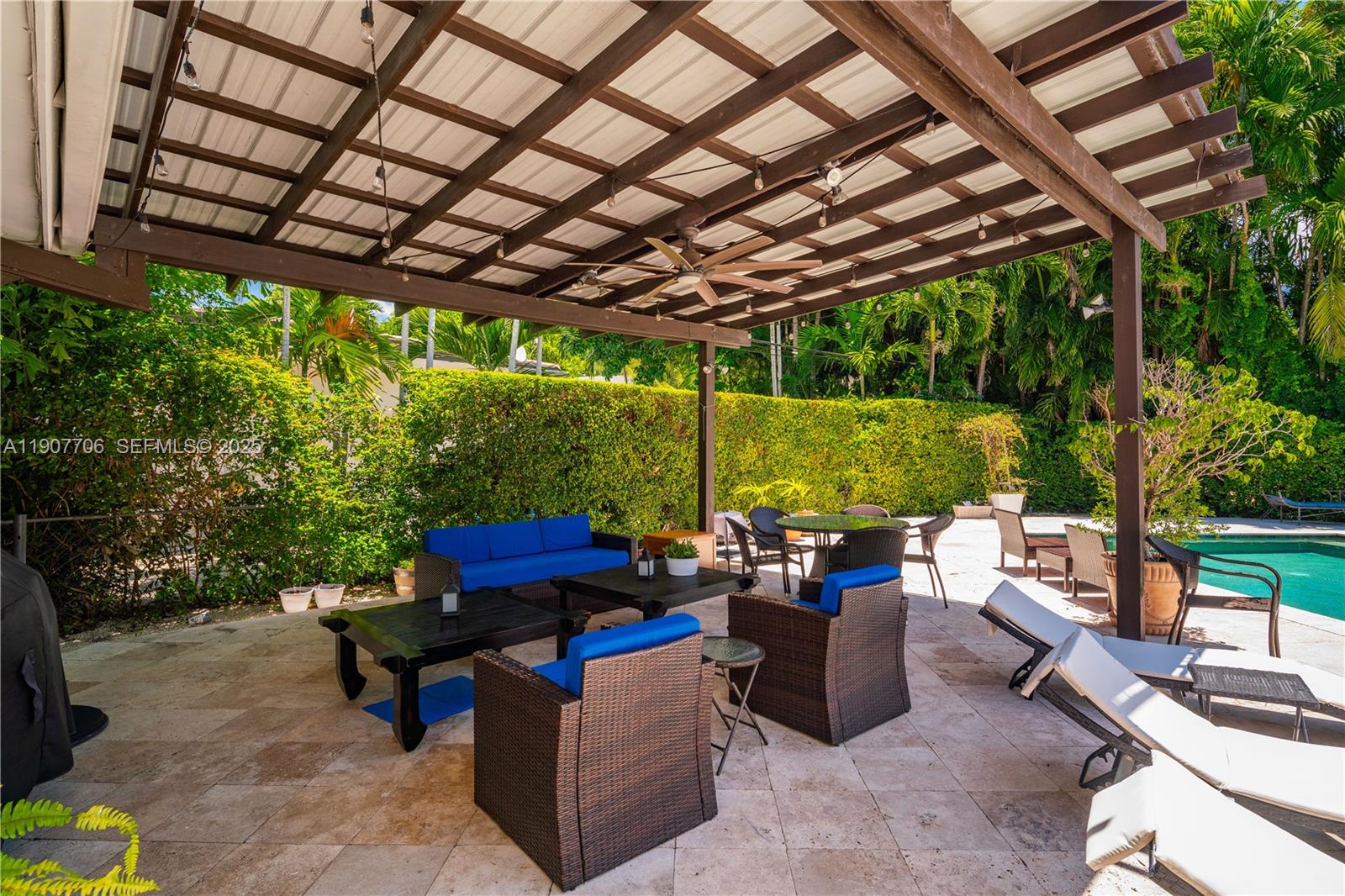 200 S Shore Dr S Miami, FL 33133