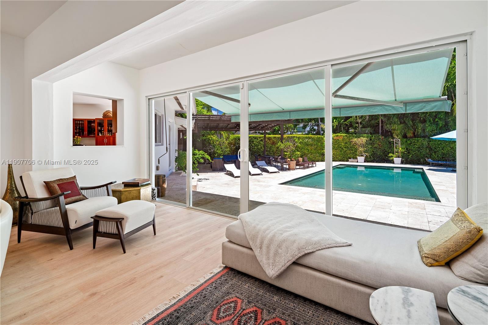 200 S Shore Dr S Miami, FL 33133