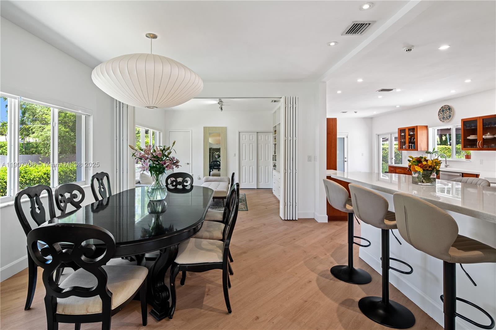 200 S Shore Dr S Miami, FL 33133