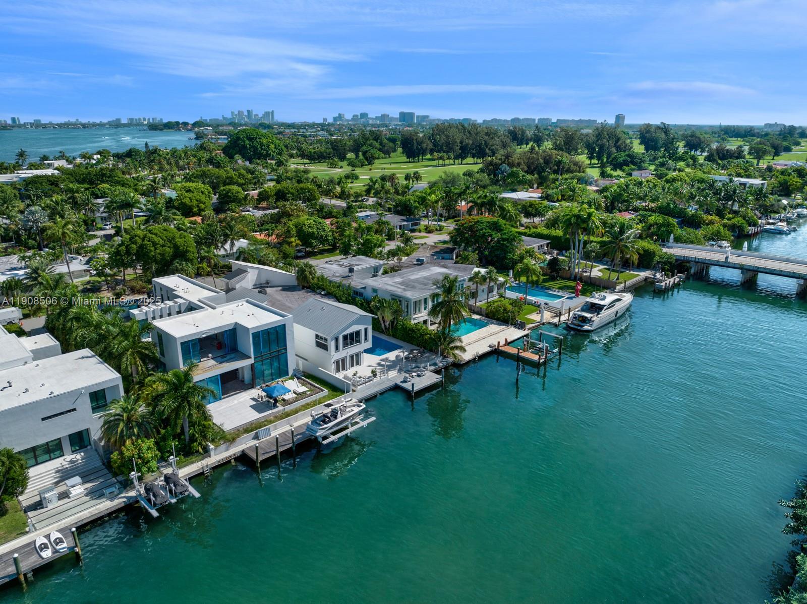 1040 S Shore Dr Miami Beach, FL 33141