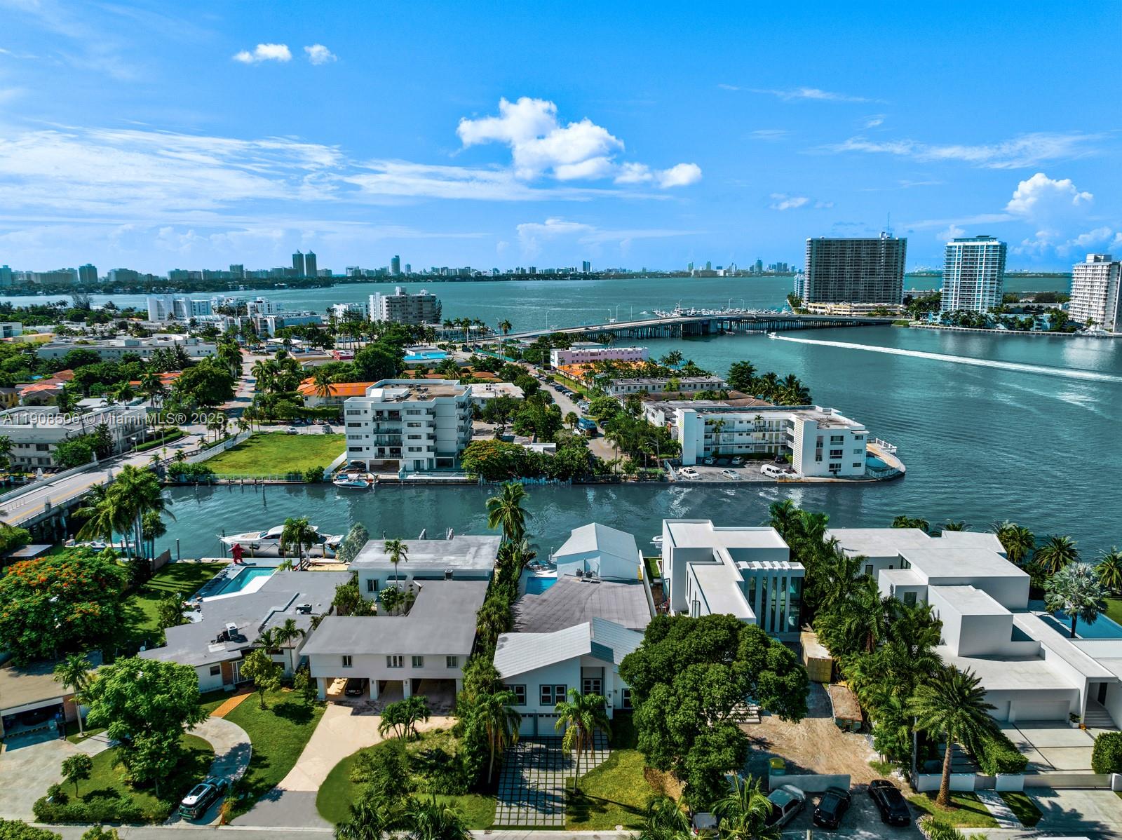 1040 S Shore Dr Miami Beach, FL 33141