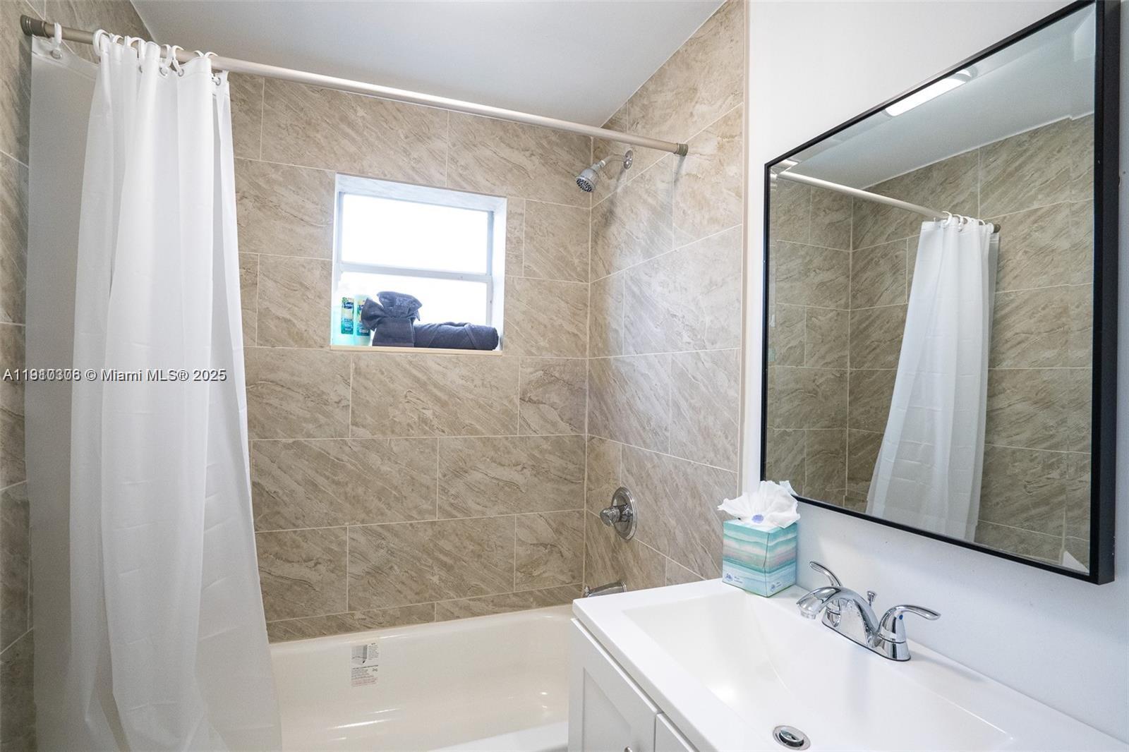 444 Ponce De Leon Blvd Coral Gables, FL 33134