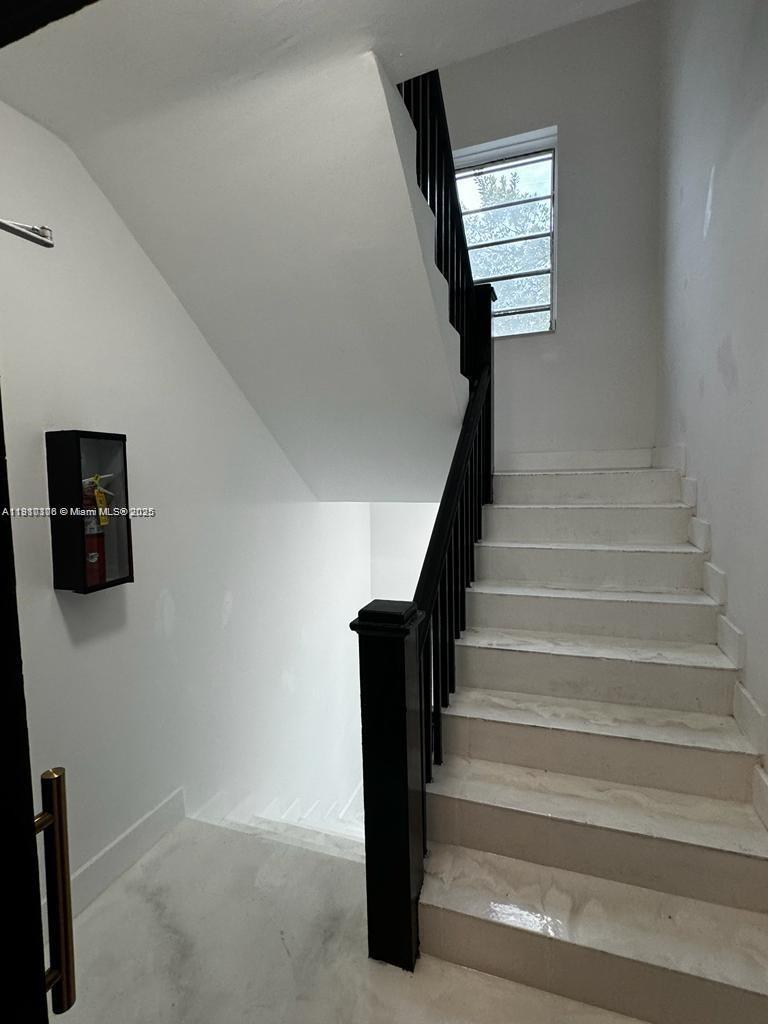 444 Ponce De Leon Blvd Coral Gables, FL 33134