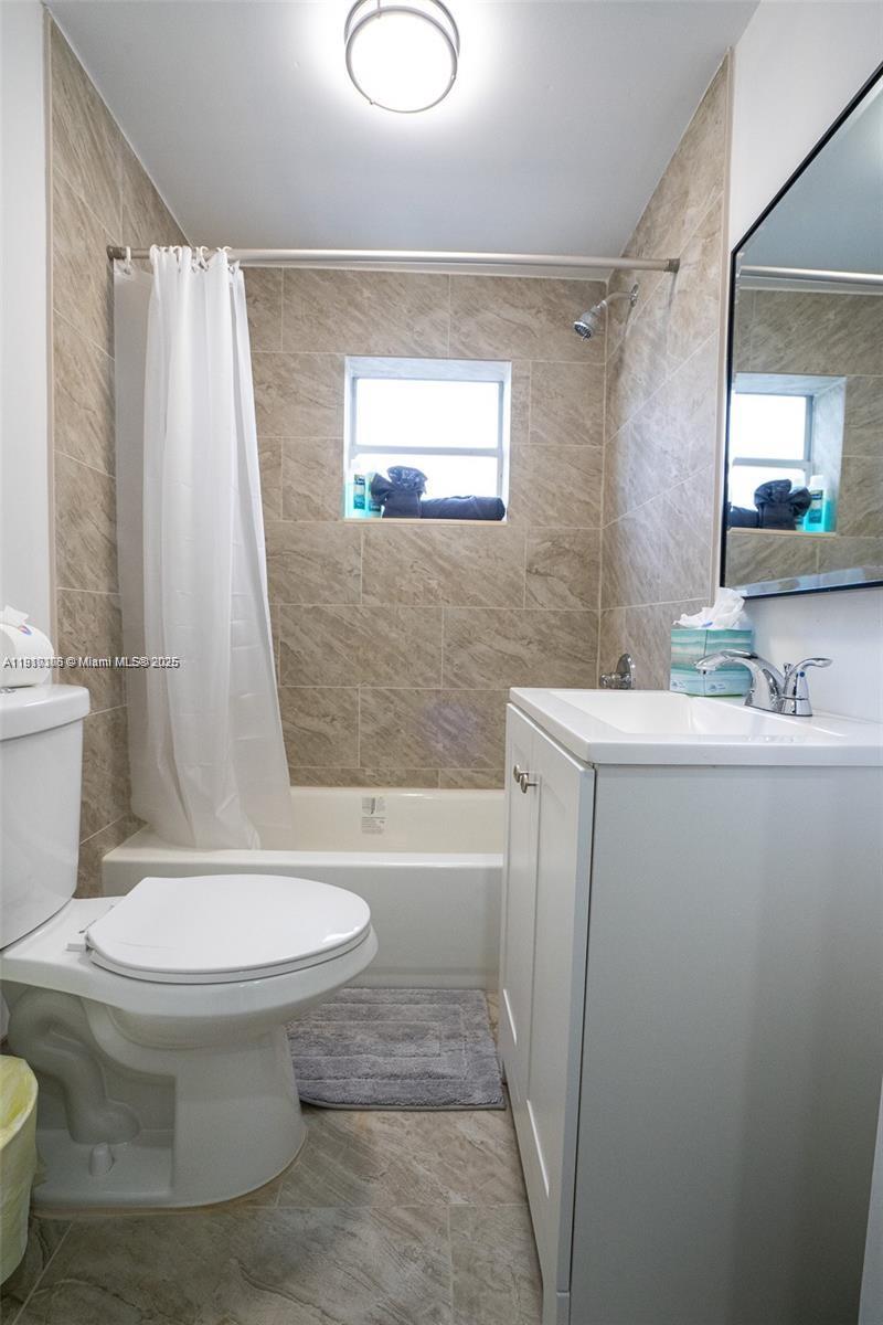 444 Ponce De Leon Blvd Coral Gables, FL 33134