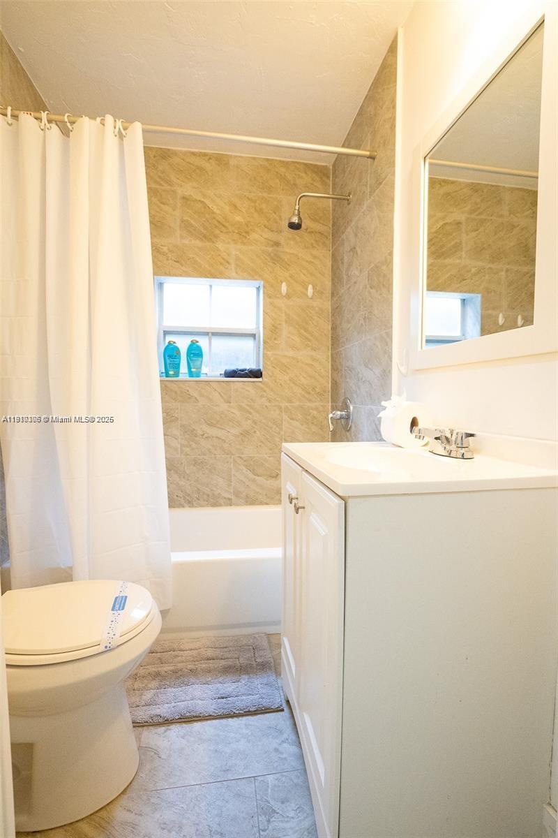 444 Ponce De Leon Blvd Coral Gables, FL 33134