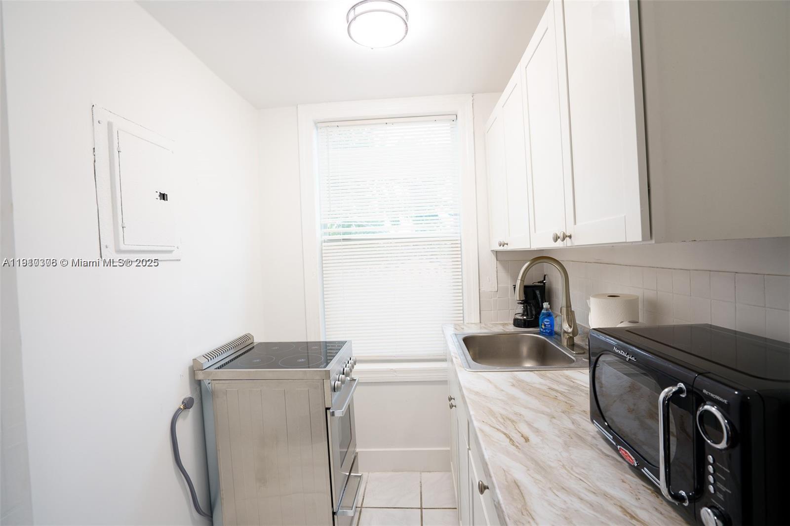 444 Ponce De Leon Blvd Coral Gables, FL 33134