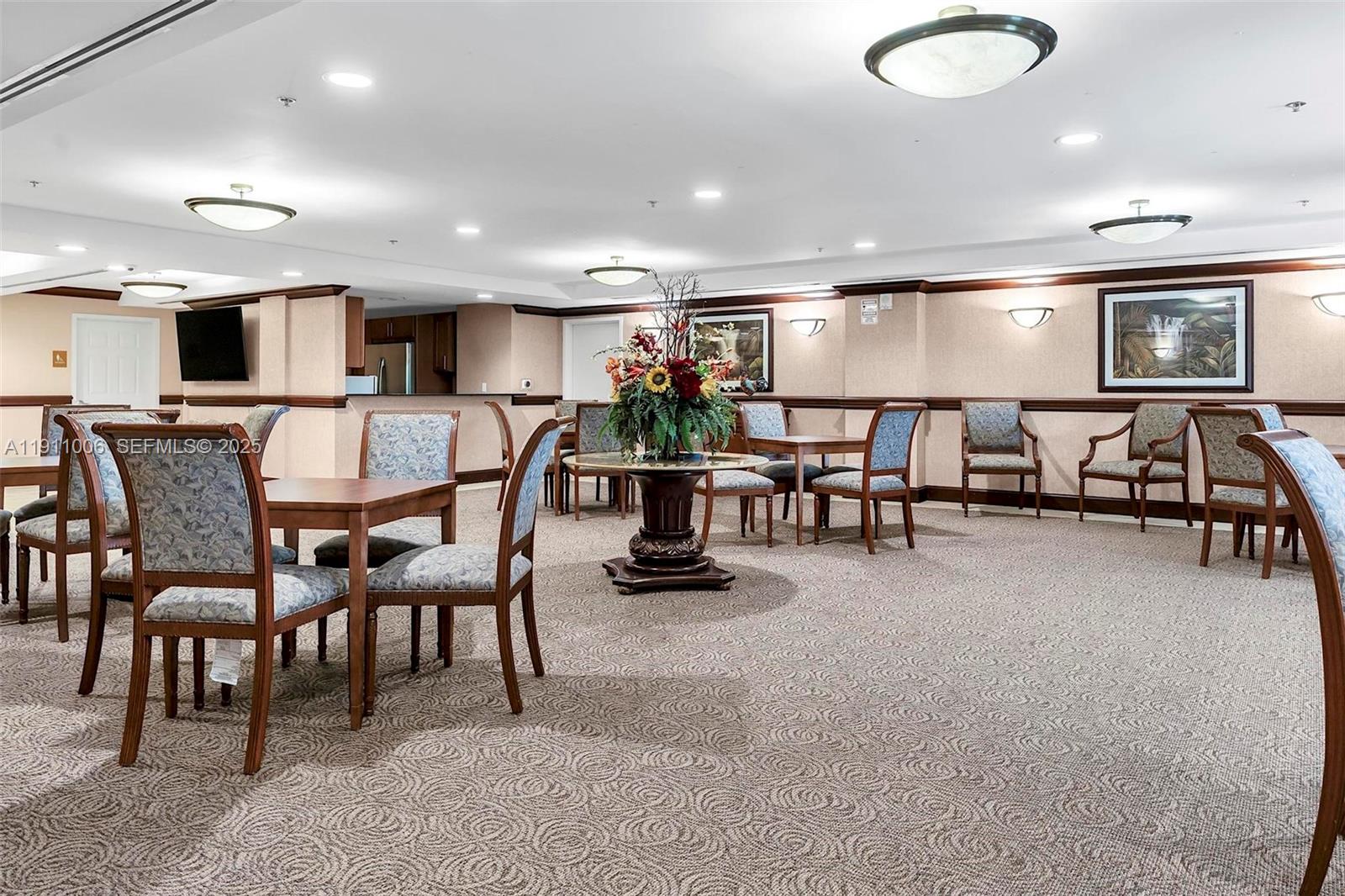 8390 SW 72nd Ave #320 Miami, FL 33143