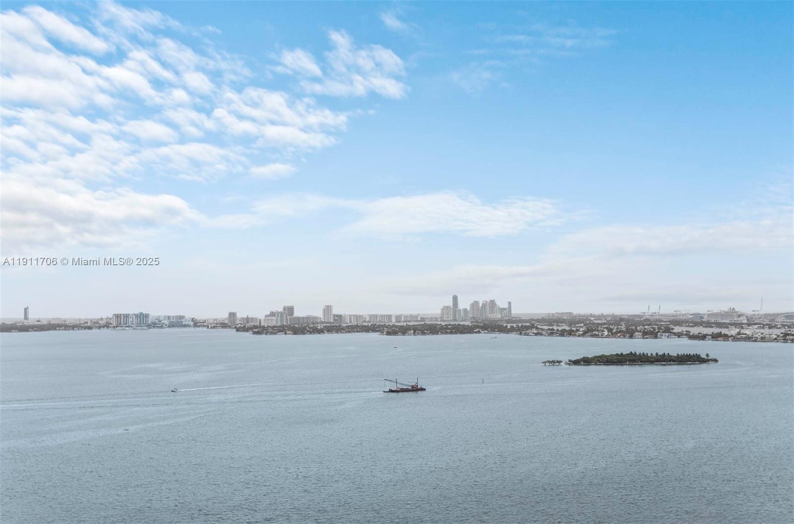 3131 NE 7th Ave #2604