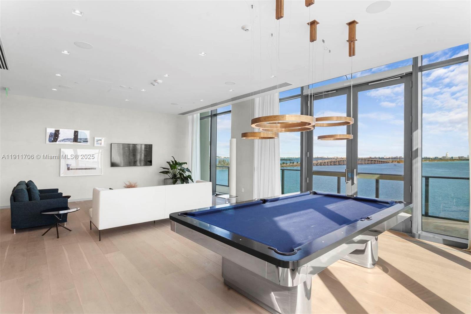 3131 NE 7th Ave #2604 Miami, FL 33137