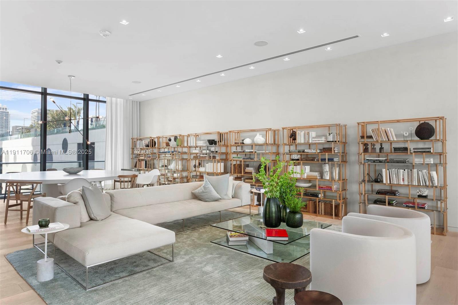 3131 NE 7th Ave #2604 Miami, FL 33137