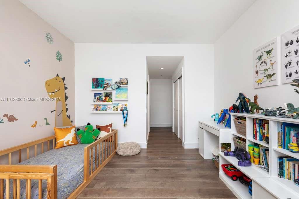 808 Brickell Key Dr #2504 Miami, FL 33131